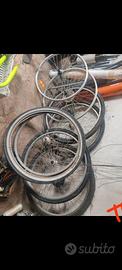 Ruote e ricambi vari bici