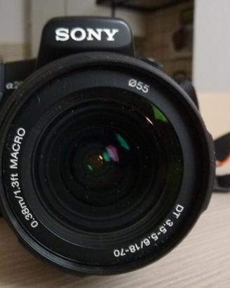 Sony Alpha 200 DSLR- obiettivo 3.5-5.6/18-70