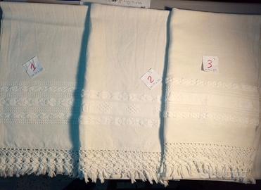 Asciugamani tessuti a telaio