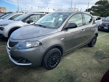 Lancia Ypsilon 1.0 FireFly 5 porte S&S Hybrid Ecoc