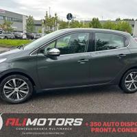 Peugeot 208 PureTech 82 5 porte Allure*Solo 82000 
