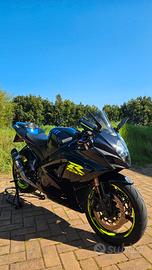 Suzuki GSX-R 1000 K7 