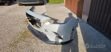 Mazda CX-3 Paraurti anteriore D10J50031