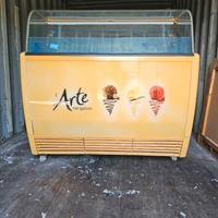 Vetrina espositore per gelato