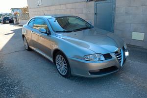 Alfa Romeo GT 1.9 MJT 16V Luxury