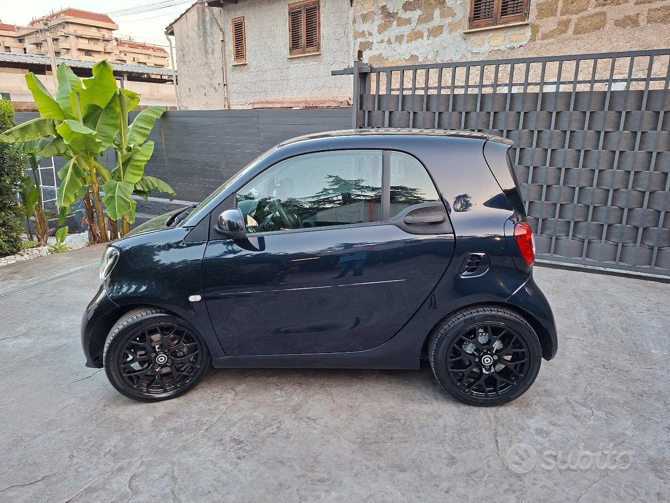 Smart Fortwo 2019 photo 3