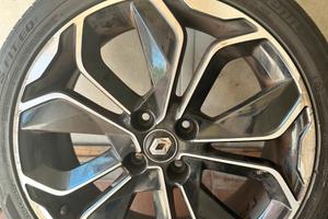 Cerchi e pneumatici renault clio