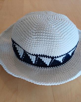 Cappello Estate Capri donna uncinetto bianco e blu
