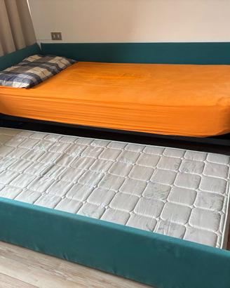 Letto singolo con secondo letto estraibile