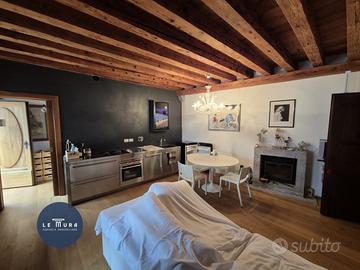 Quadrilocale ristrutturato in centro a Gorizia