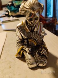 Statuina gheisha