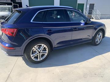 Audi Q5 sline 2.0 td 190 cv S tronic trazione 4