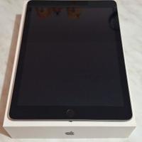 Ipad 5th gen 32gb, con cover