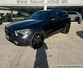 Mercedes GLC 300d 4Matic Premium a soli 359 euro a