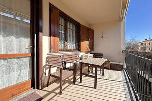 Villetta a schiera centrale con giardino