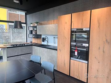 CUCINA LUBE MODELLO OLTRE