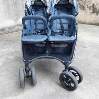  passeggino gemellare. 