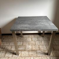 Tavolo ikea  quadrato+4 sedie