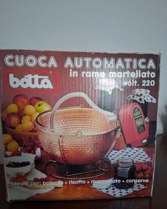 Pentola in rame per polenta con motore elettrico