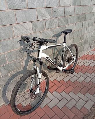 BICICLETTA MTB TREK DA 26