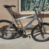 Mountain-bike