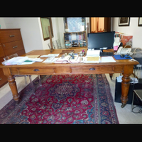 Tavolo in ciliegio 1800 con 2 cassetti e rotelle