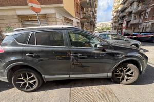 Rav 4 ibrida