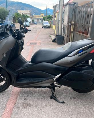 Yamaha x max 300