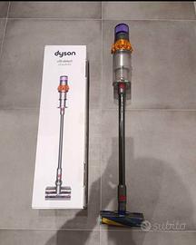 Dyson V15