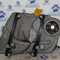 MERCEDES CLASSE B CREMAGLIERA ANTERIORE SX