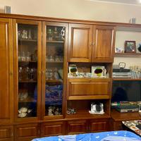 Mobile vetrina soggiorno