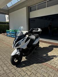 Kymco downtown 200i