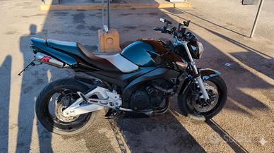 Suzuki GSR 600 - 2006