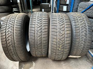 Gomme pneumatici invernali Pirelli 235/55 R18