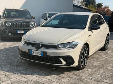 Volkswagen Polo VI 2022 1.0 tsi R-Line 95cv