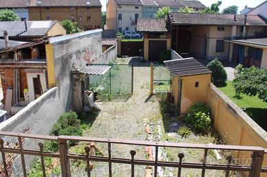 Casa indipendente di 175 m² con 3 locali e box aut