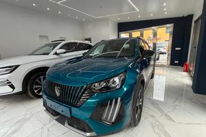 Peugeot 2008 PEUGEOUT 20081.2 hybrid Allure 145cv 