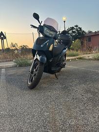 Kymco people s200