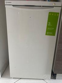 MINIFRIGO INDESIT