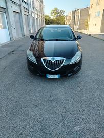 Lancia Delta 1.4 T-jet GPL