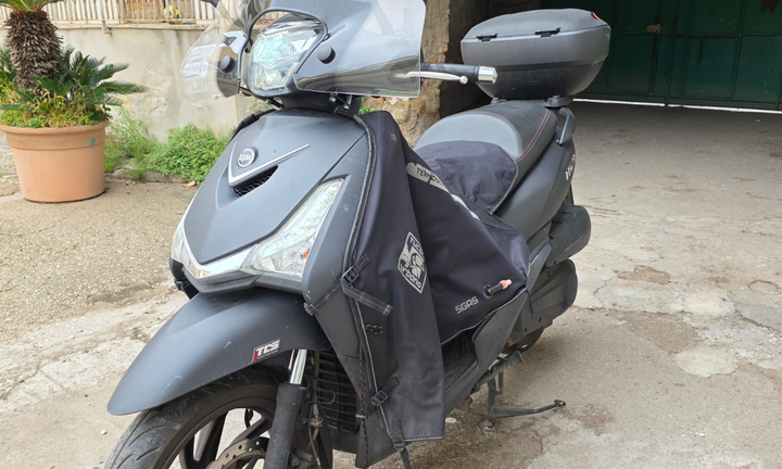 Sym HD 300 colore nero euro 5