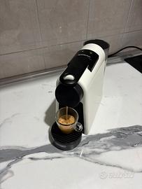 Macchina da Caffè De'Longhi Nespresso Essenza Mini