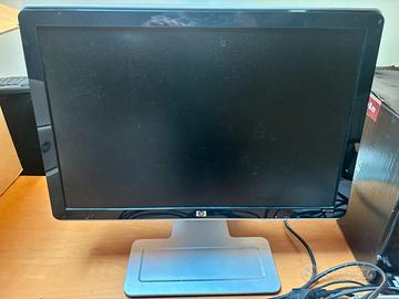 Monitor pc da 22’’