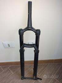 Marzocchi Bomber Z2 140 mm 29'' 15x110 offset 44