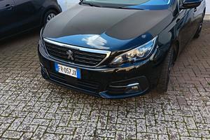 Peugeot 308 BlueHDi 120 S&S EAT6 GT Line
