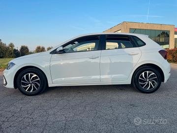 Volkswagen Polo 1.0 TSI Style SI NEOPATENTATI