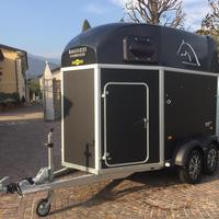 Trailer van per cavalli balios spirit total black