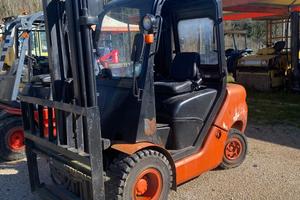 Carrello elevatore LINDE 30D