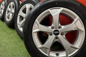 Cerchi Audi Q3 Originali Gomme Continent 215 65 17