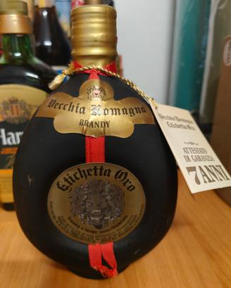 Vecchia Romagna etichetta nera 